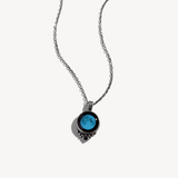 classic pendant necklace with black crystal