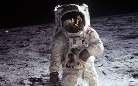 TOP 15 “STELLAR” MOVIES ABOUT THE MOON THAT YOU’VE JUST GOT TO SEE!