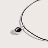 mini simplicity choker necklace