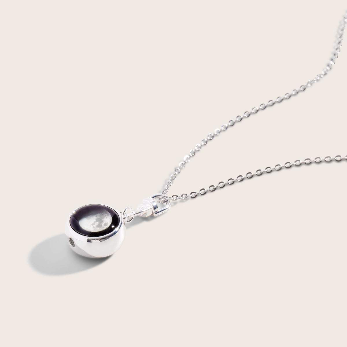 Moonspin Necklace in Silver
